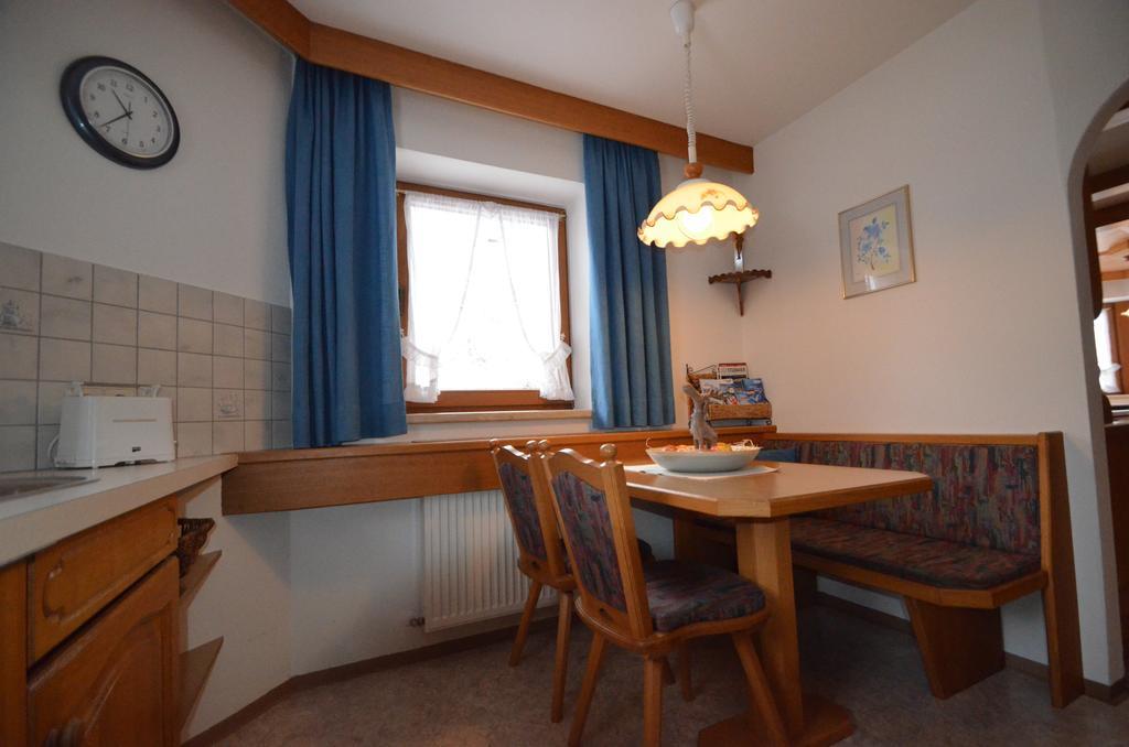 Apartment Haus Pinnistor